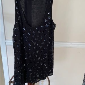 Size XS black express top